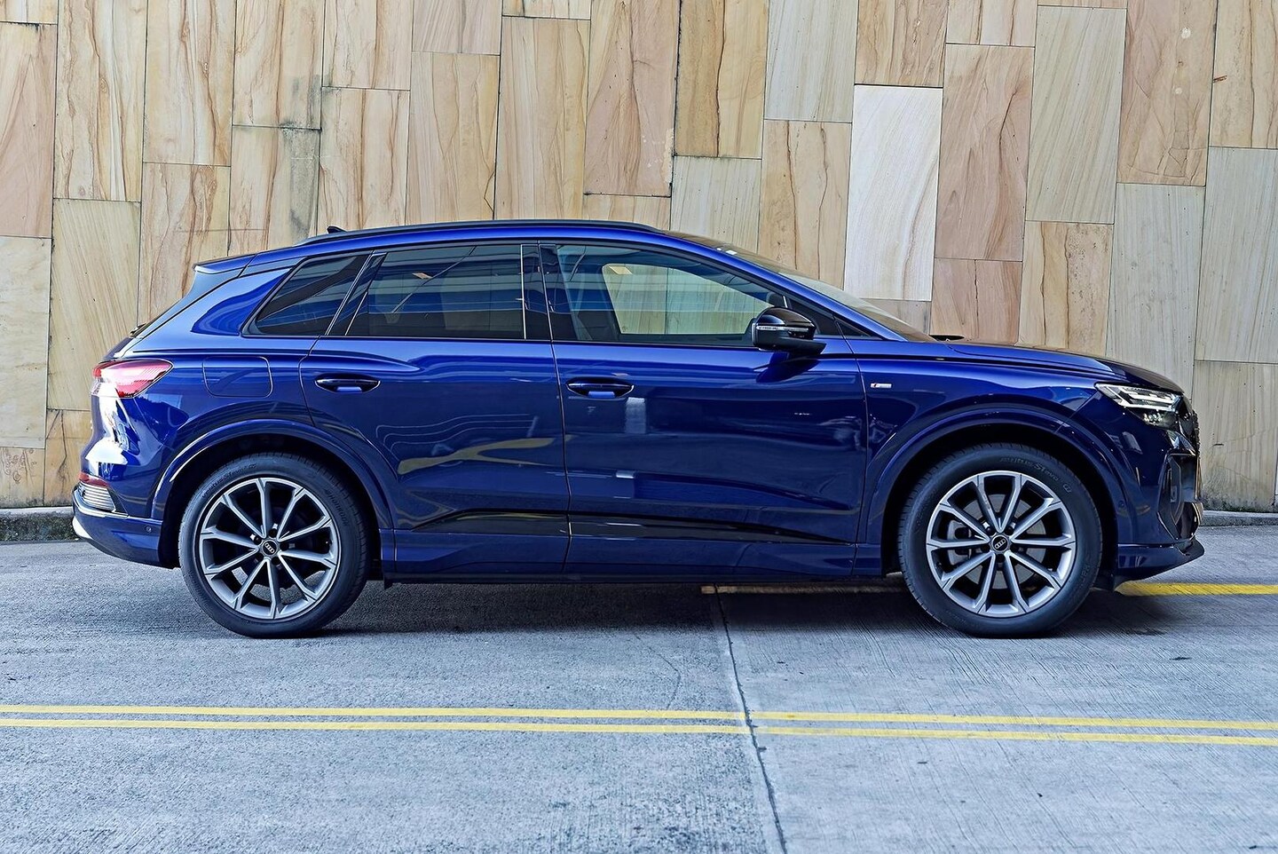 Image about Audi Q4 e-tron 55 e-tron quattro