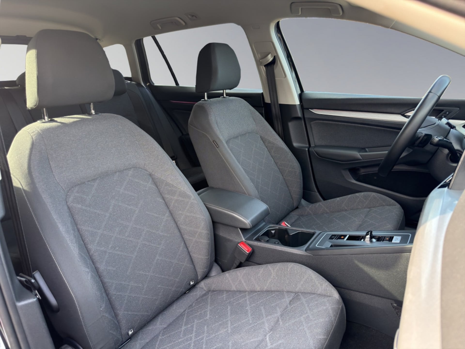 Volkswagen Golf Variant Life