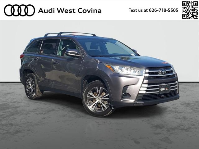 2019 Toyota Highlander LE