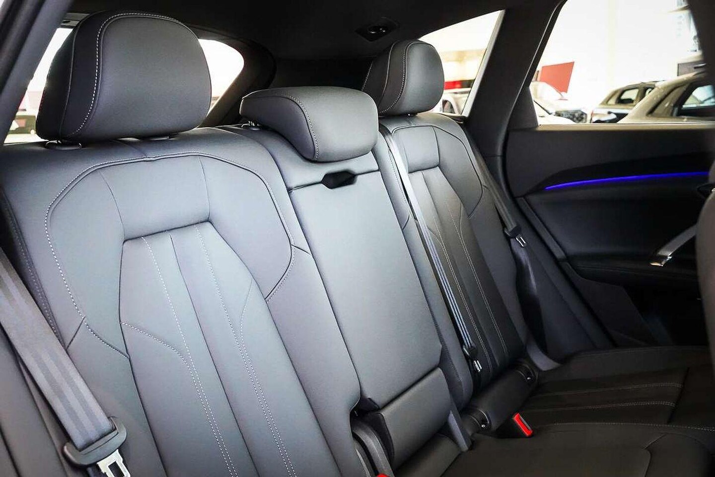 Image about Audi Q5 SUV TFSI quattro 200 kW sport