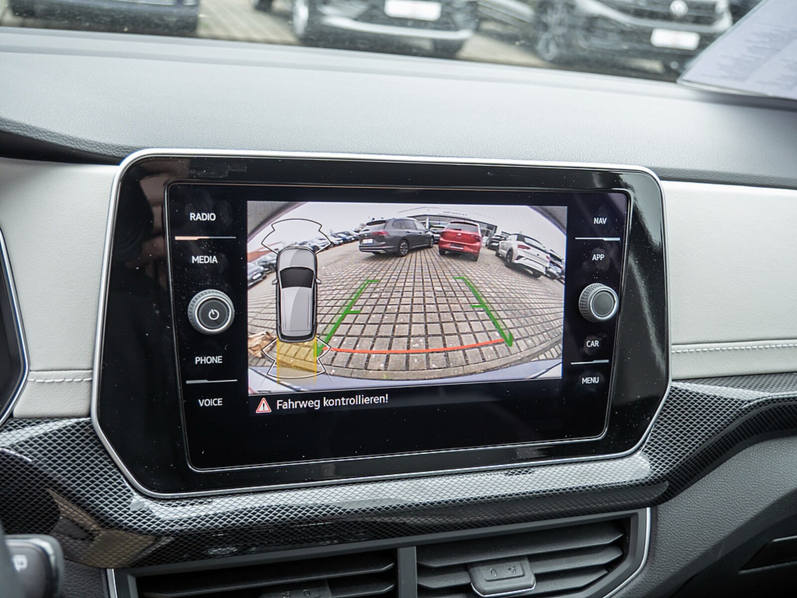 Volkswagen T-Cross – Bild 11