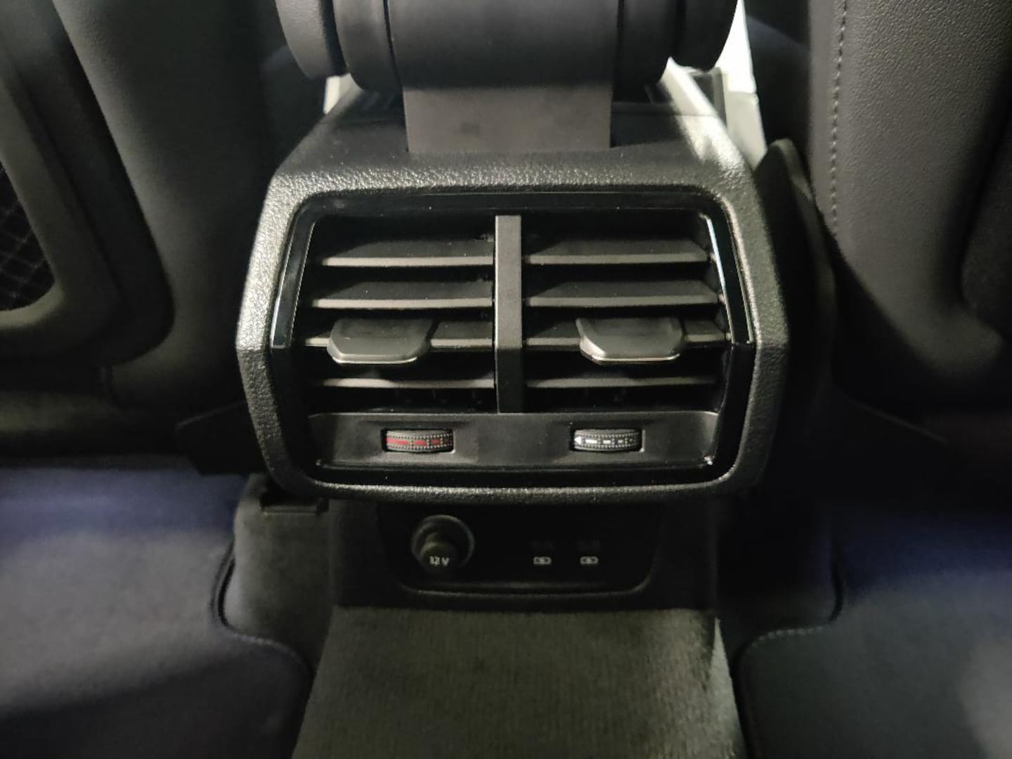Bild über Audi Q3 Sportback TDI quattro 142 kW S tronic - für weitere Informationen kontaktieren Sie den Audi Partner