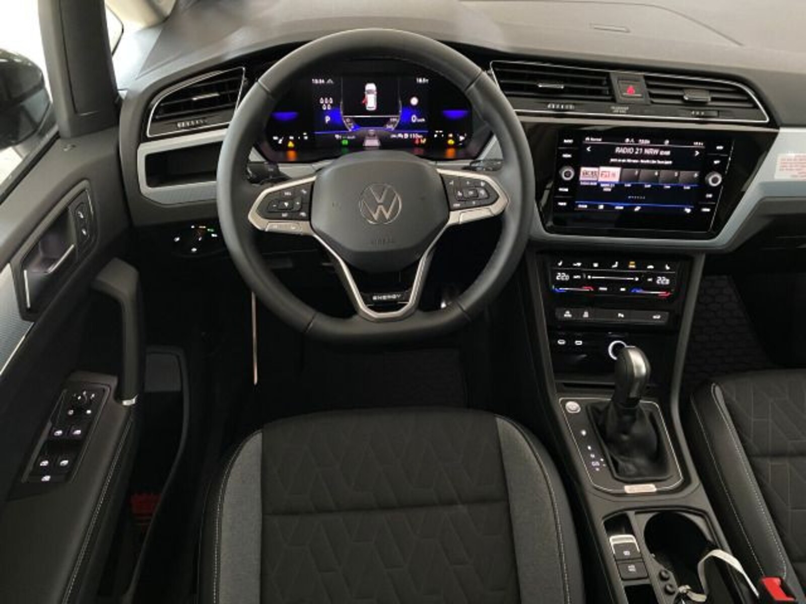 Volkswagen Touran – Bild 7