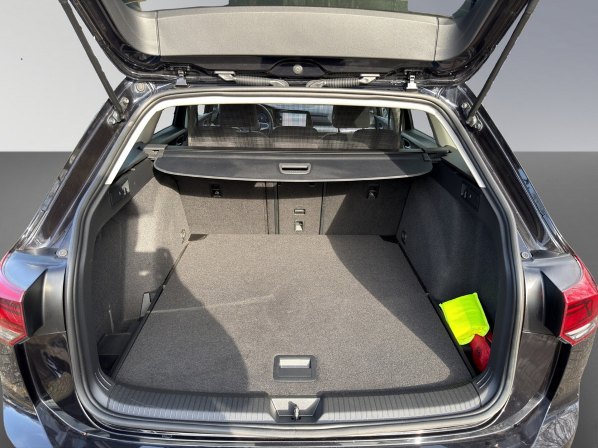 Volkswagen Golf Variant Life