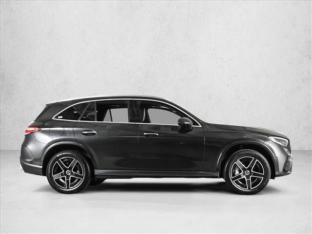 2023 Mercedes-Benz GLC 300