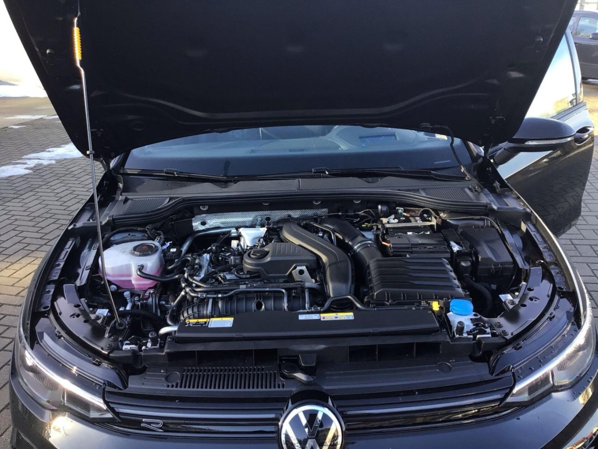 Volkswagen Golf R-Line