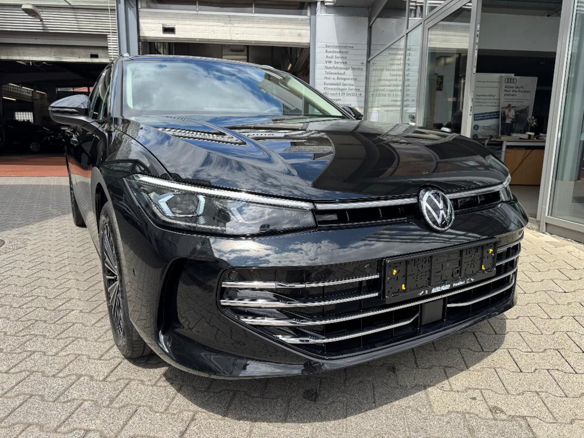Volkswagen Passat Elegance