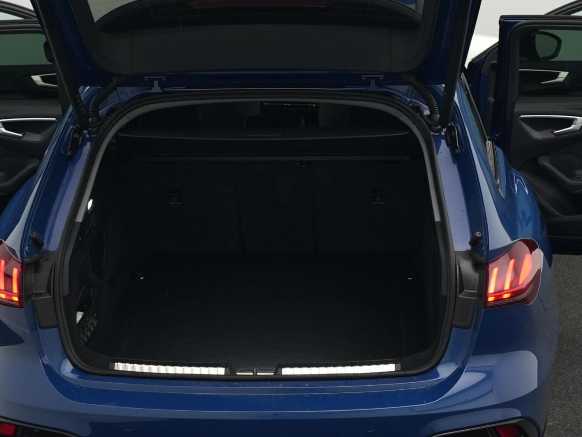 Audi A5 Avant edition one