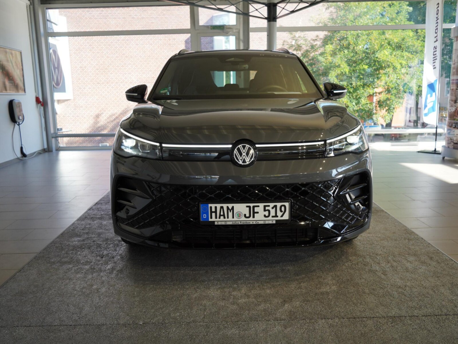 Volkswagen Tiguan – Bild 9