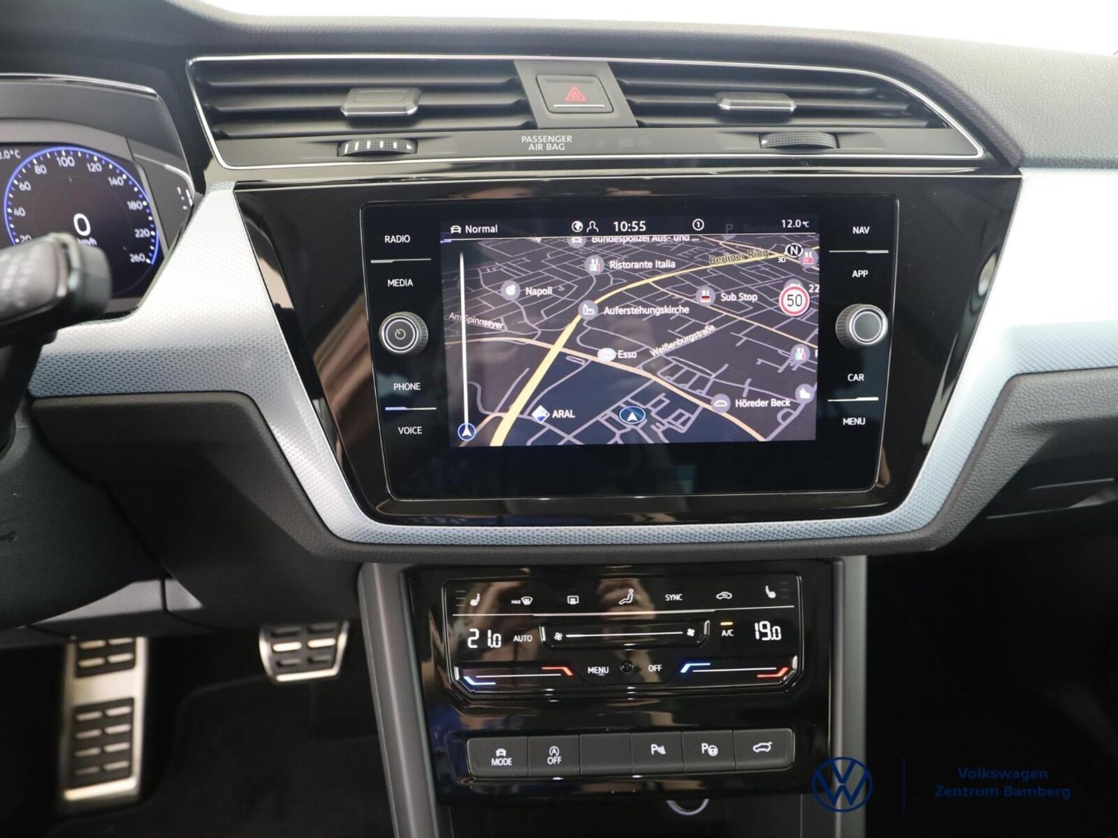 Volkswagen Touran – Bild 8