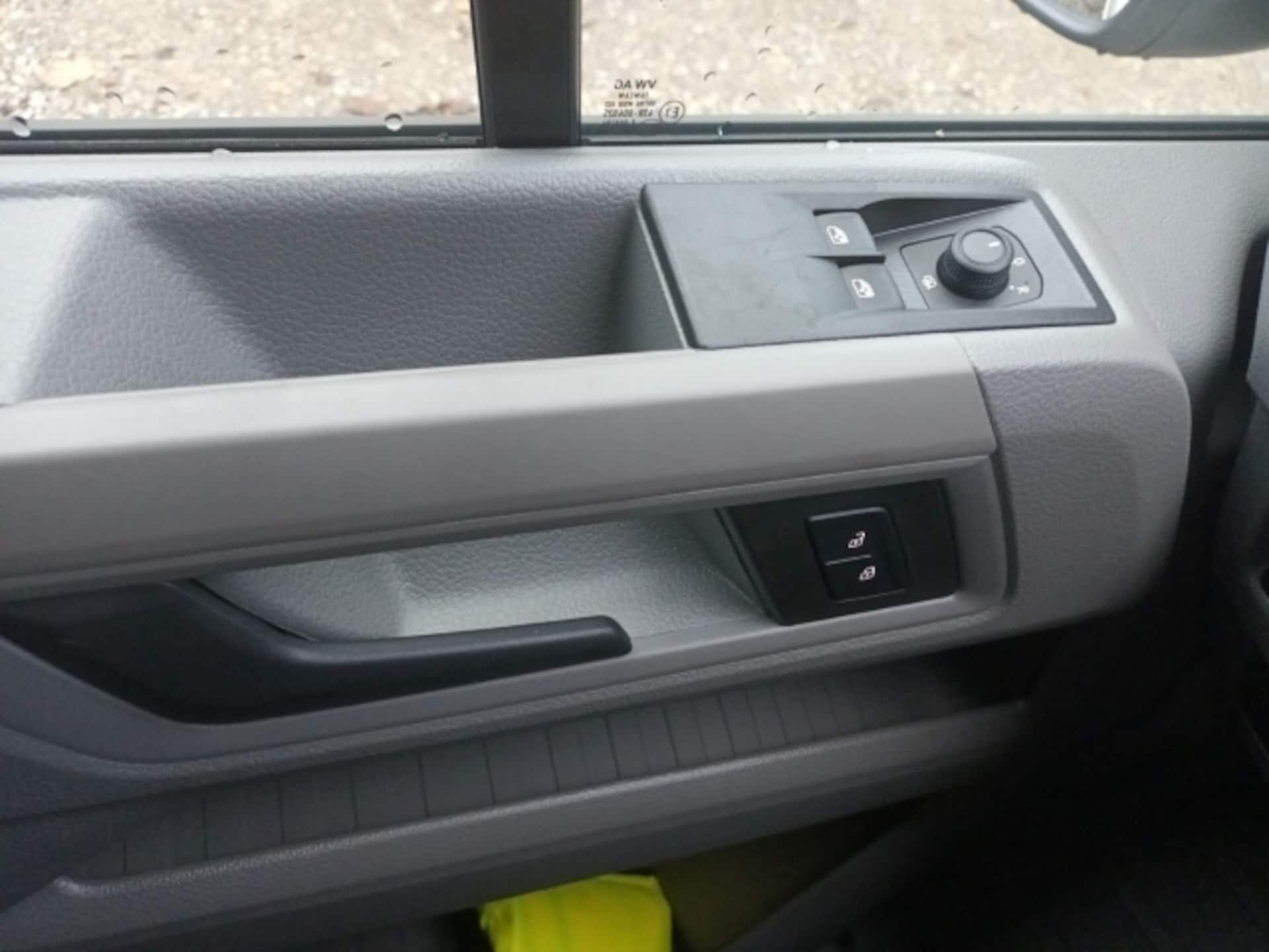 Volkswagen Crafter Kasten langer Radstand