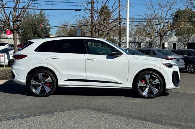 2025 Audi SQ5