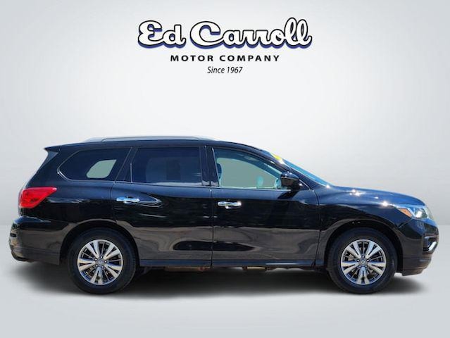 2017 Nissan Pathfinder