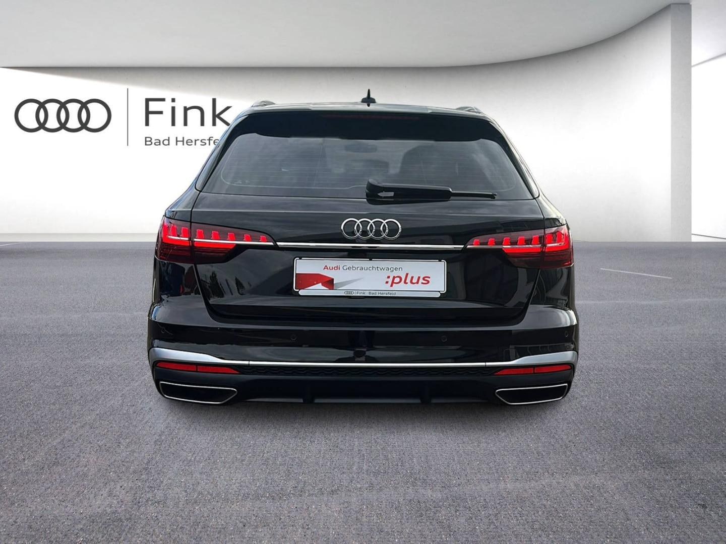 Bild über Audi A4 Avant S line 40 TFSI S tronic - für weitere Informationen kontaktieren Sie den Audi Partner