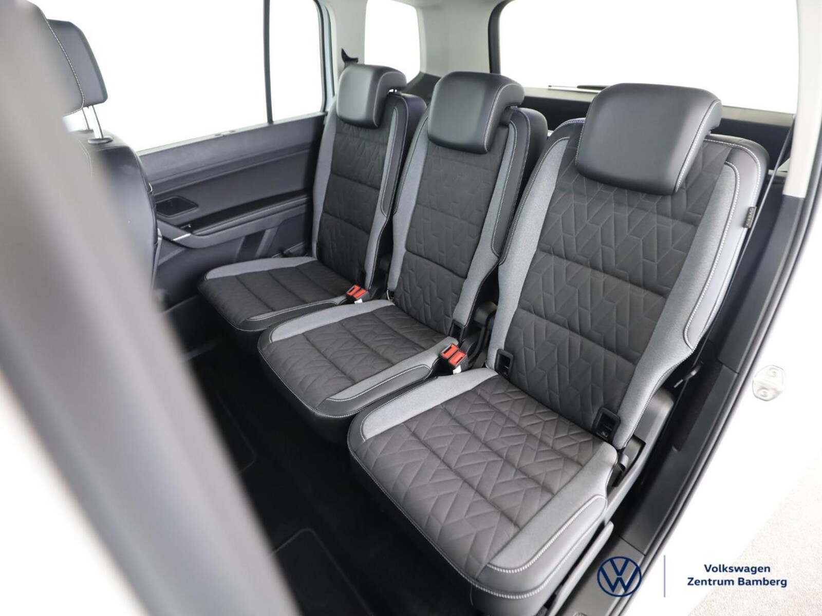Volkswagen Touran – Bild 9