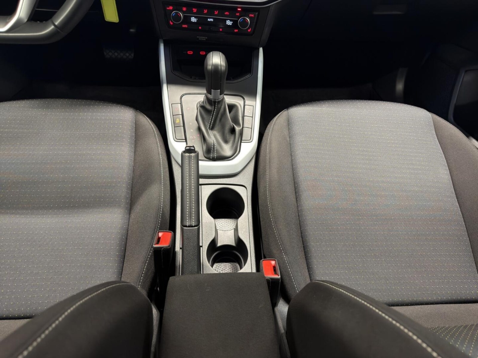 SEAT Arona – Bild 11