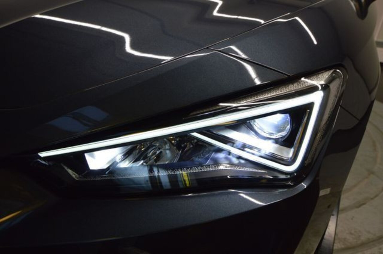 SEAT Leon – Bild 9