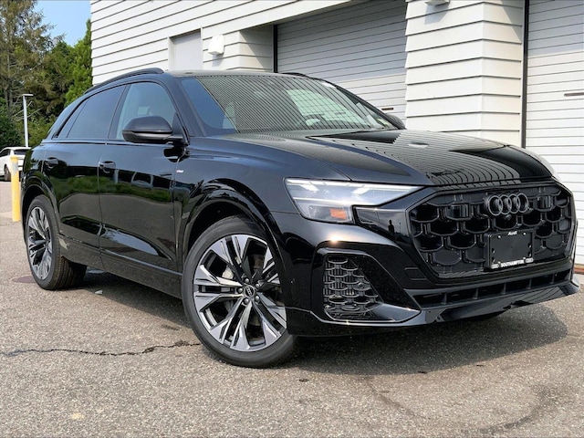 Photo of 2026 Audi Q8