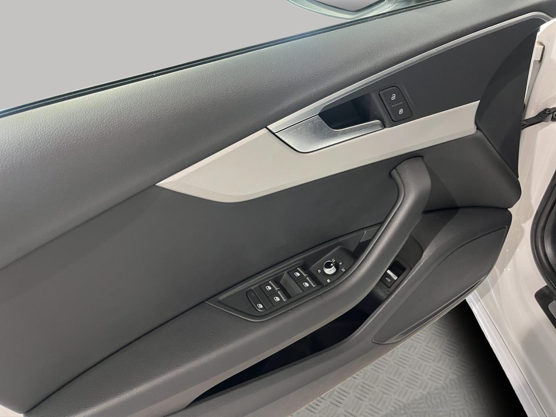 Audi A4 Avant Advanced