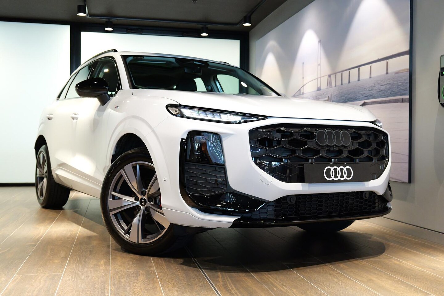 Image about Audi Q3 SUV TFSI 110 kW launch edition