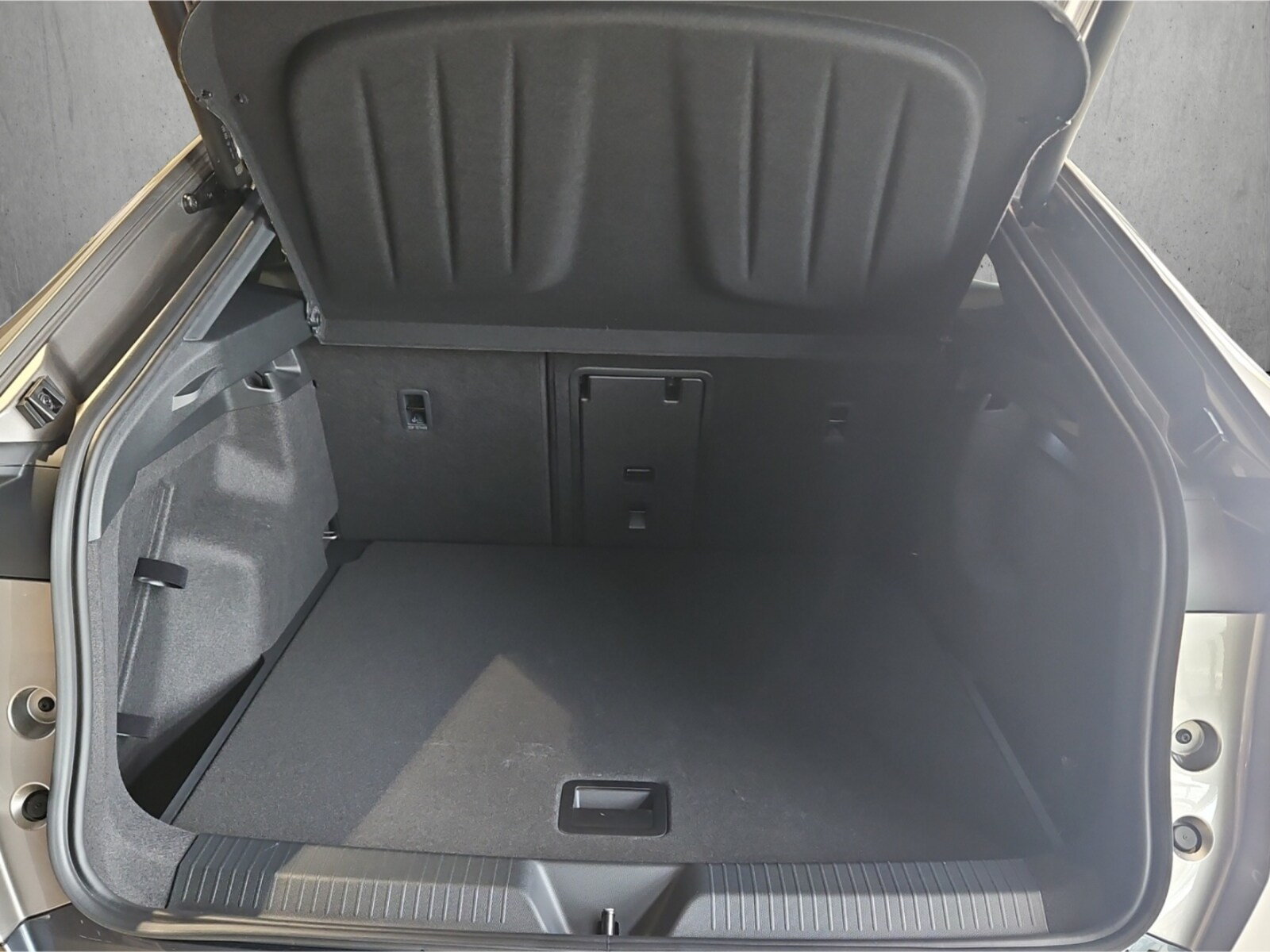 CUPRA Tavascan – Bild 9