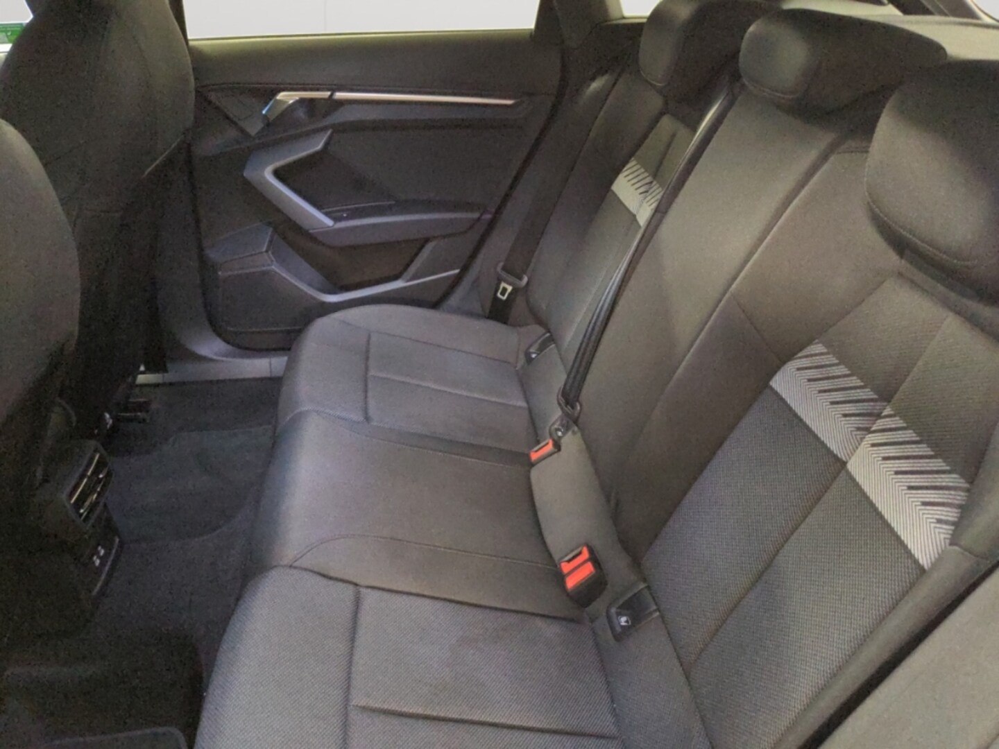 Bild über Audi A3 Sportback TDI S tronic - für weitere Informationen kontaktieren Sie den Audi Partner