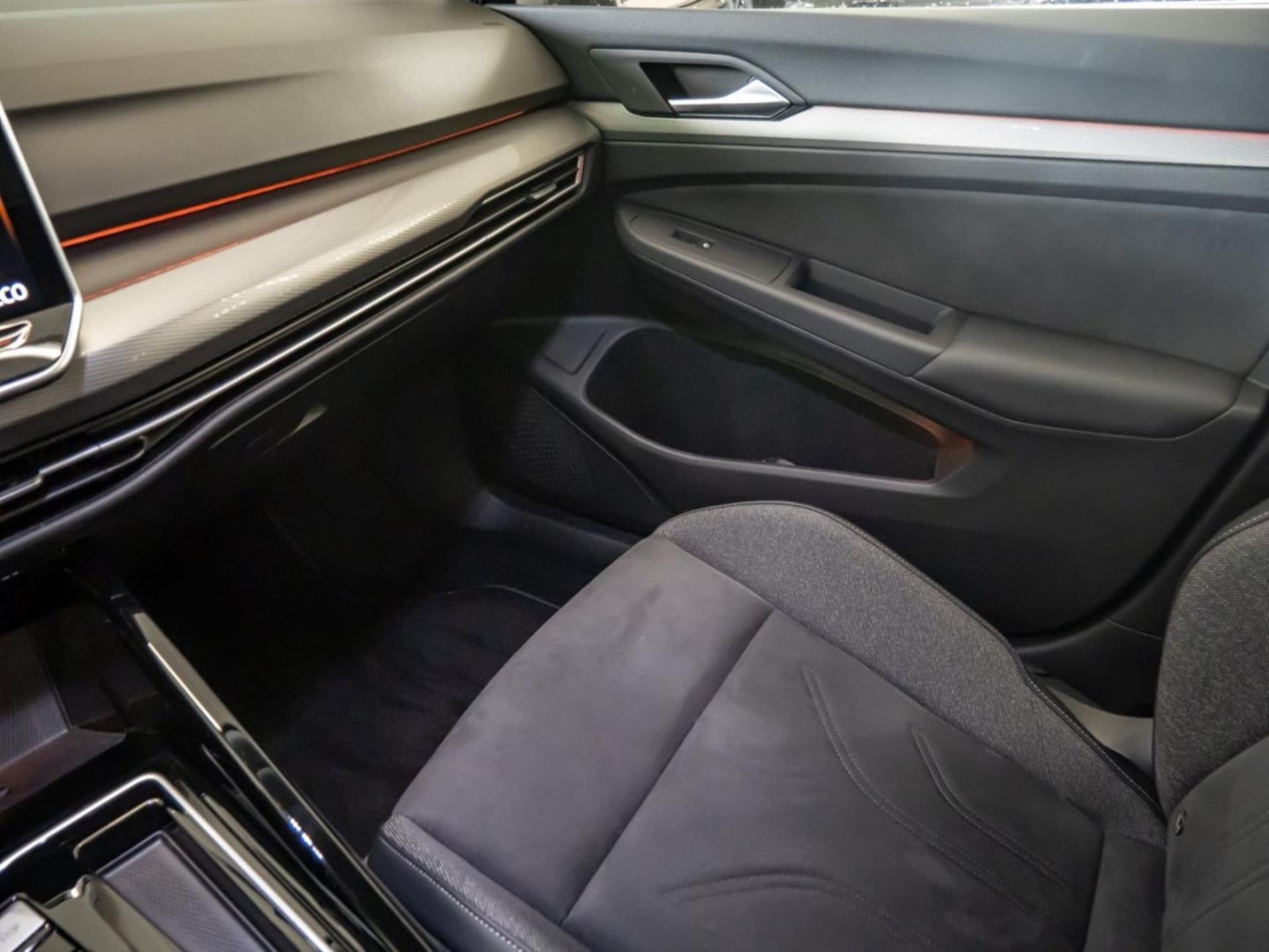 Volkswagen Golf Style