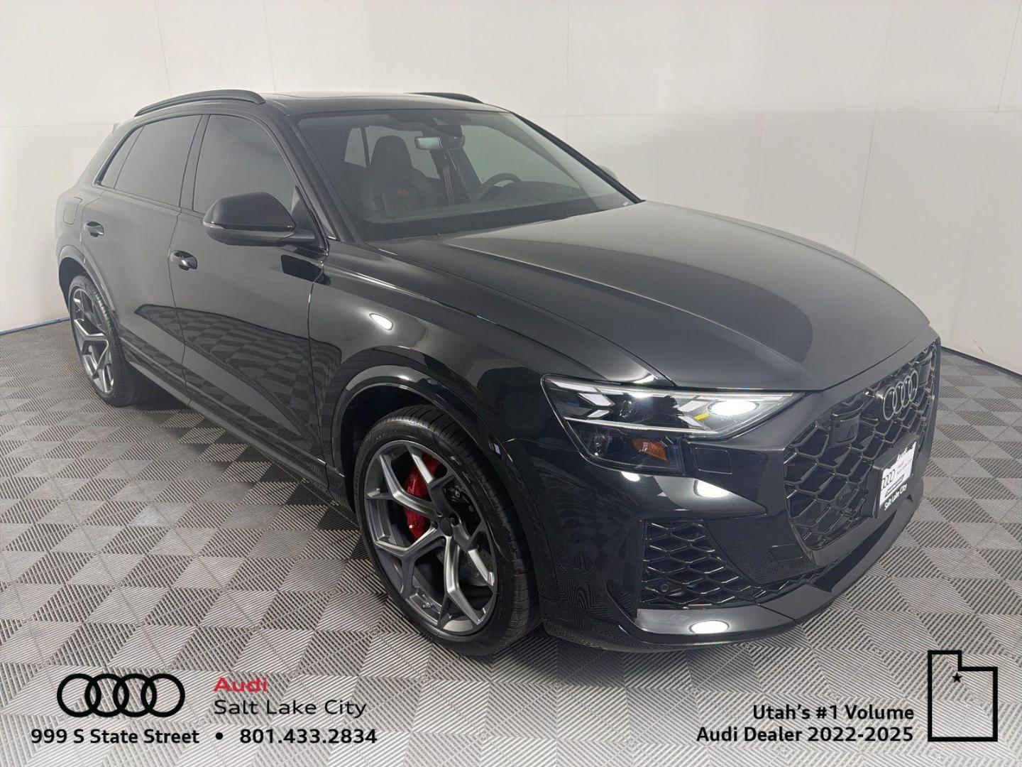 2026 Audi RS Q8 -'s photo
