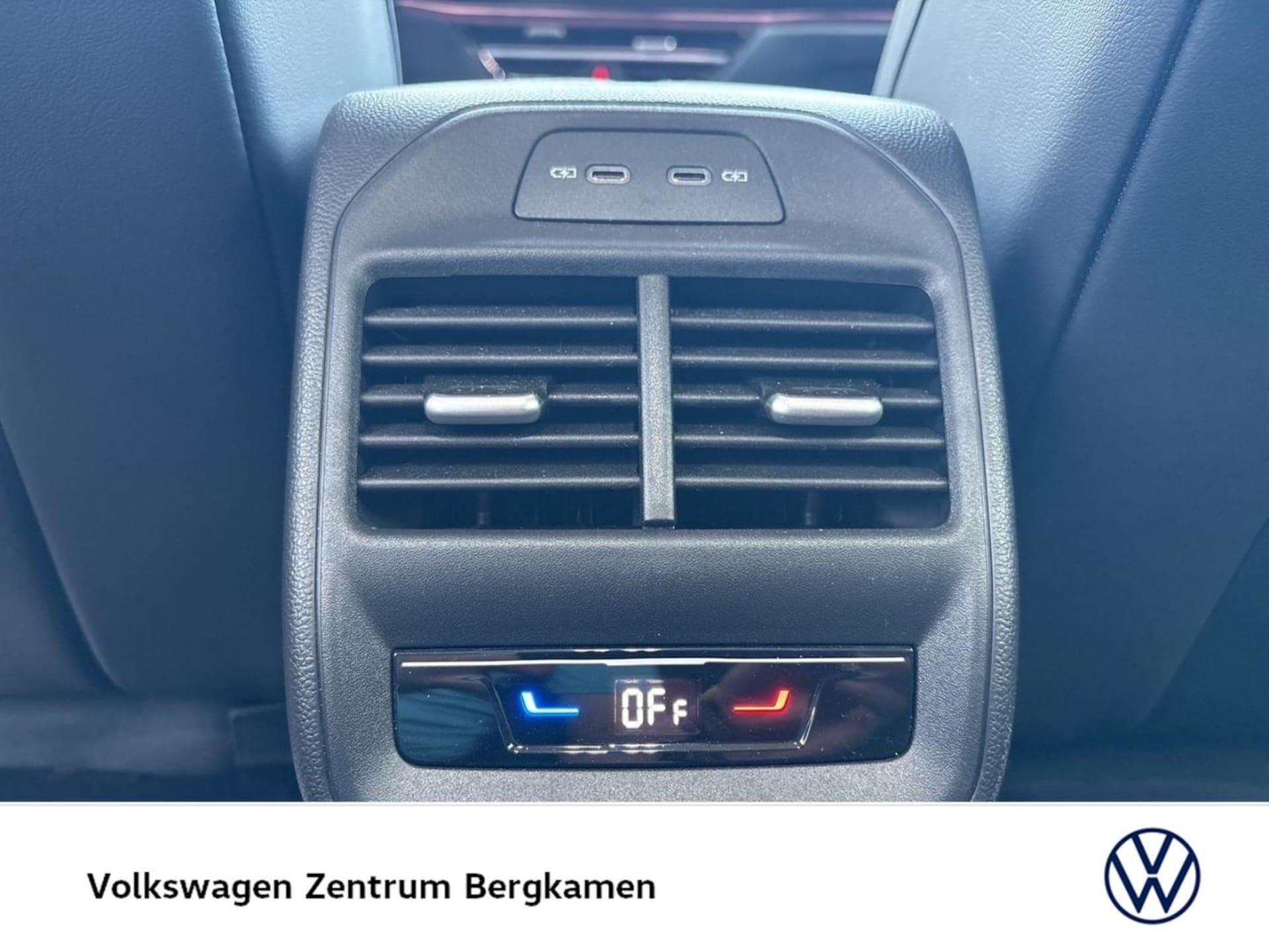 Volkswagen Passat Elegance