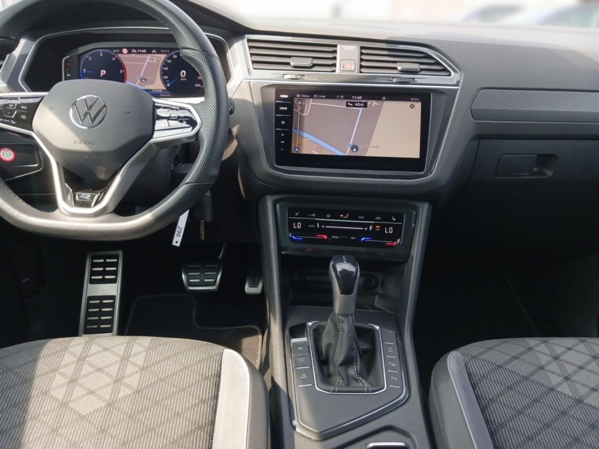 Volkswagen Tiguan R-Line