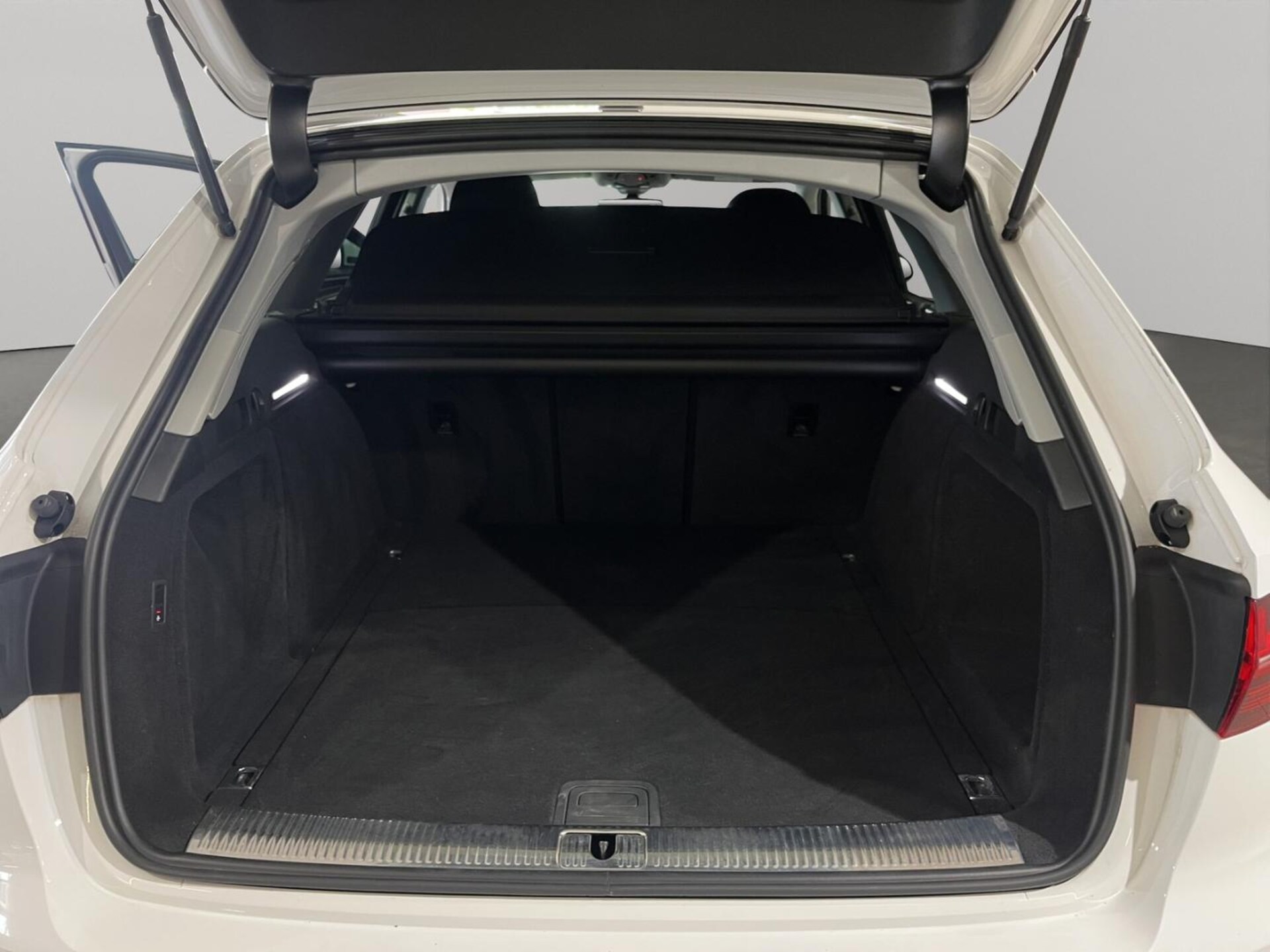 Audi A4 Avant Advanced