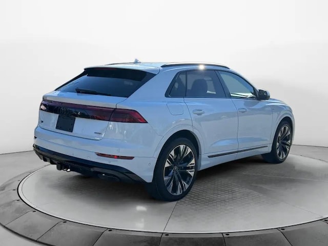 2026 Audi Q8 Premium Plus - Photo 7