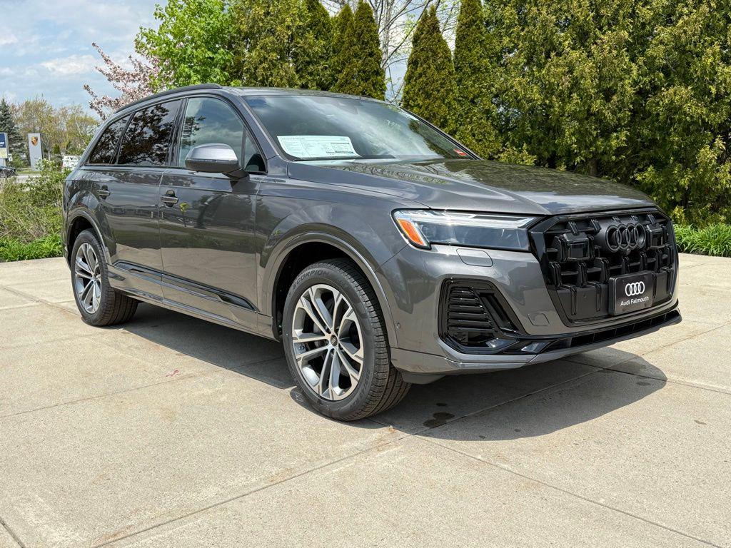 2026 Audi Q7 45 Premium quattro Tiptronic's photo