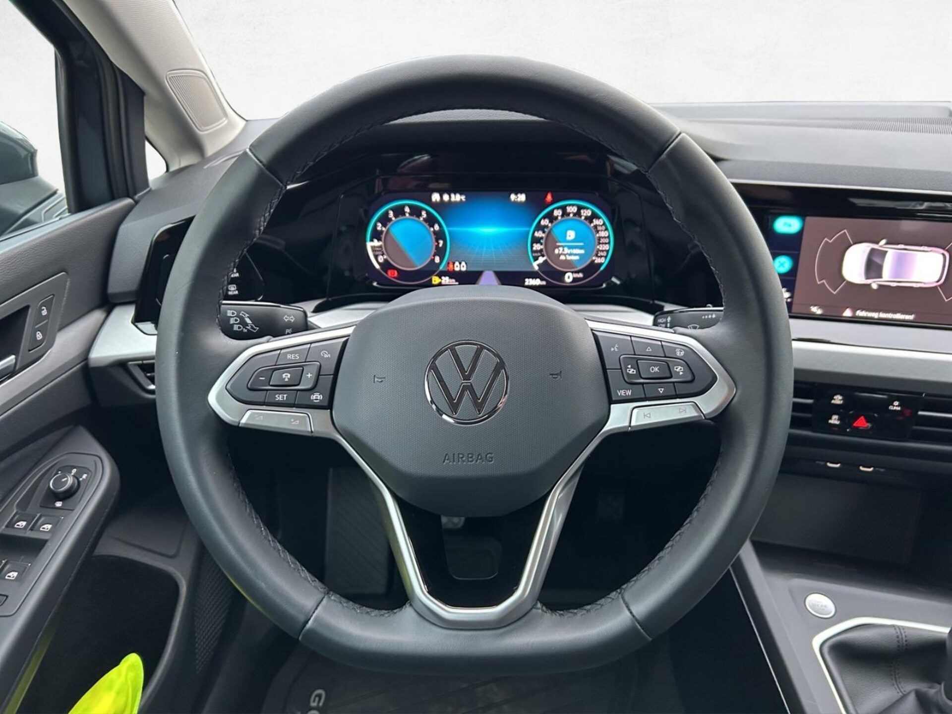 Volkswagen Golf Life