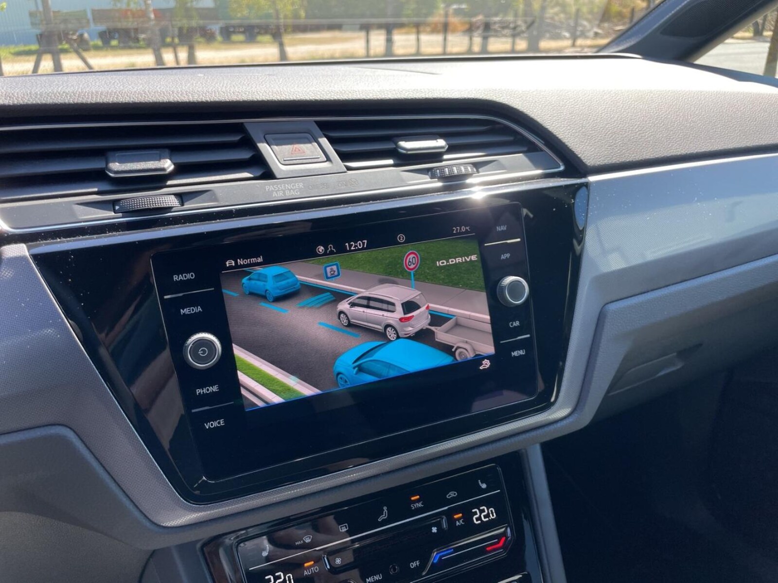 Volkswagen Touran – Bild 21