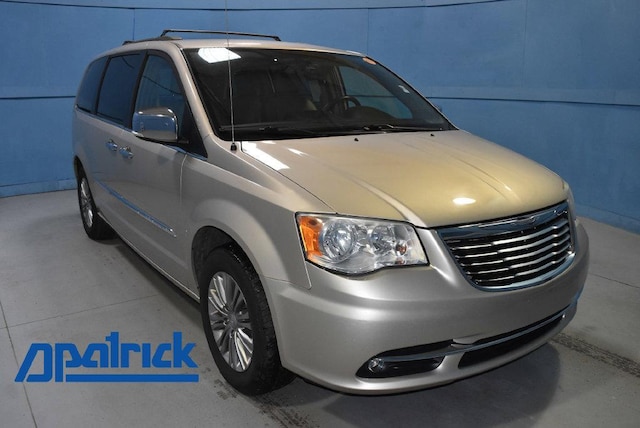 2015 Chrysler Town & Country
