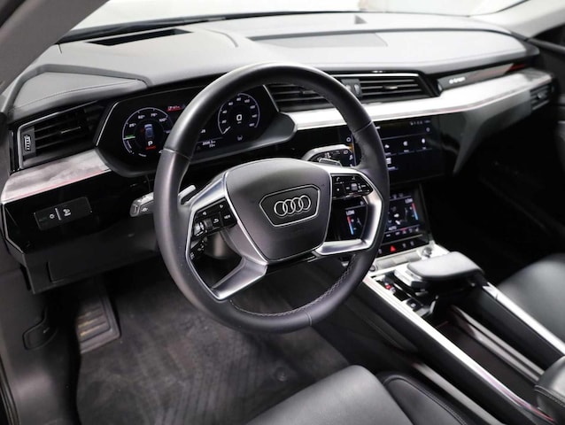 2024 Audi Q8 e-tron
