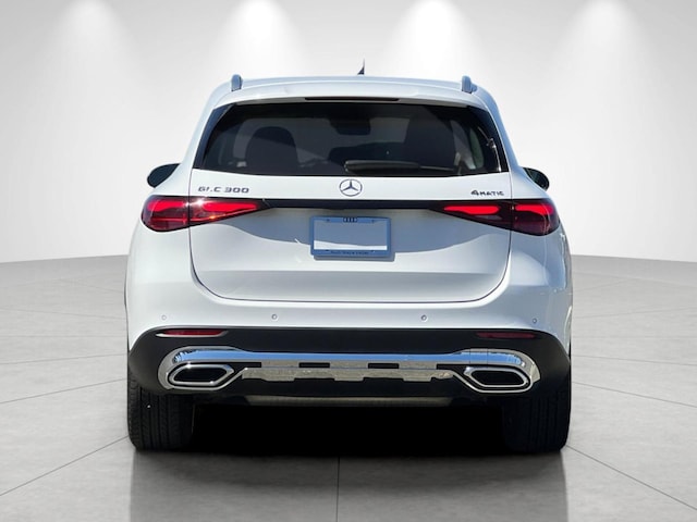 2024 Mercedes-Benz GLC 300