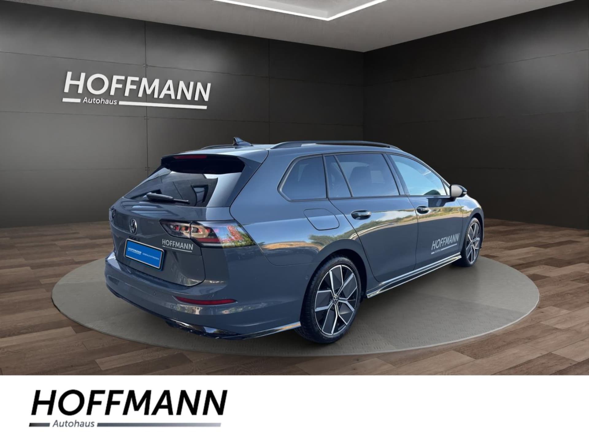 Volkswagen Golf Variant R-Line