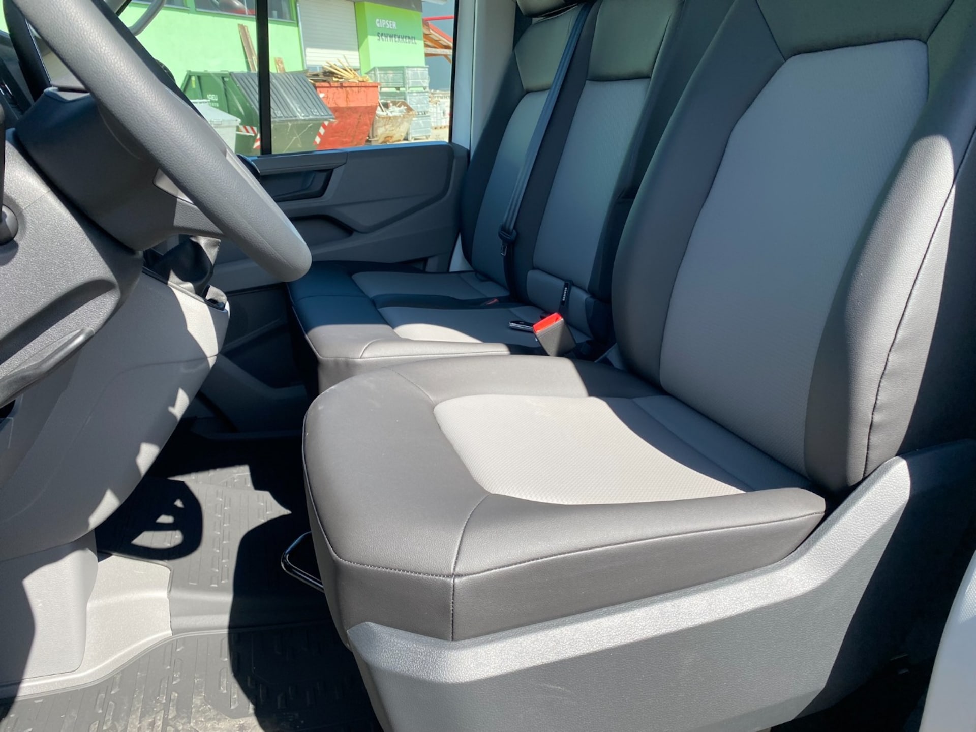 Volkswagen Crafter Doppelkabine mittlerer Radstand