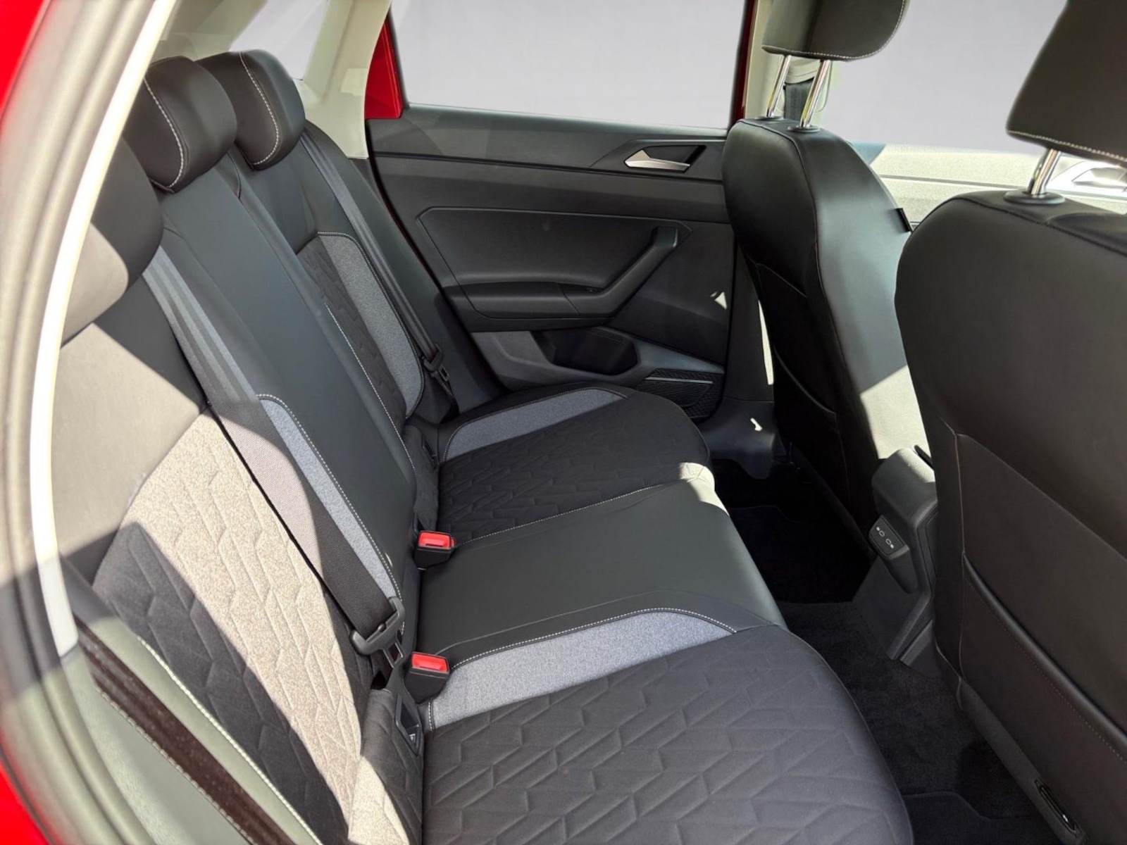 Volkswagen Polo – Bild 11