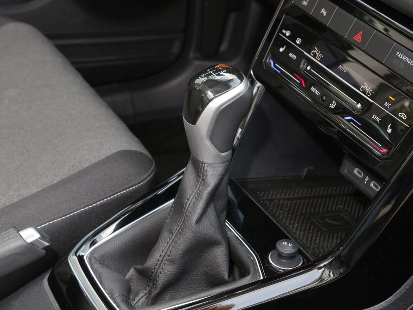 Volkswagen T-Cross – Bild 12