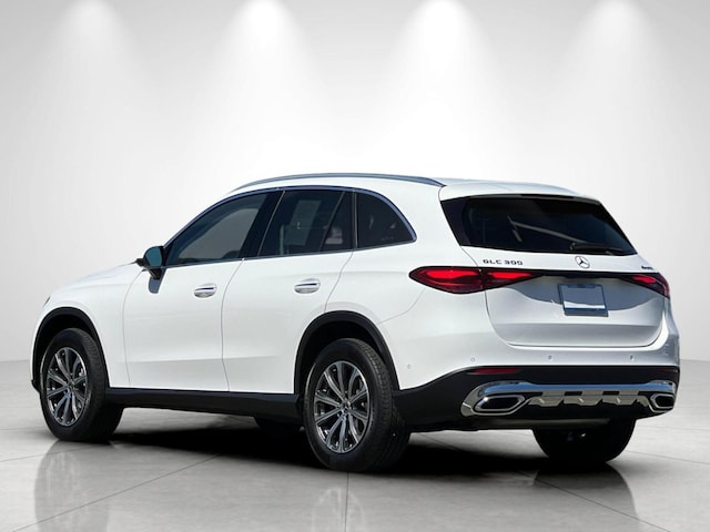 2024 Mercedes-Benz GLC 300