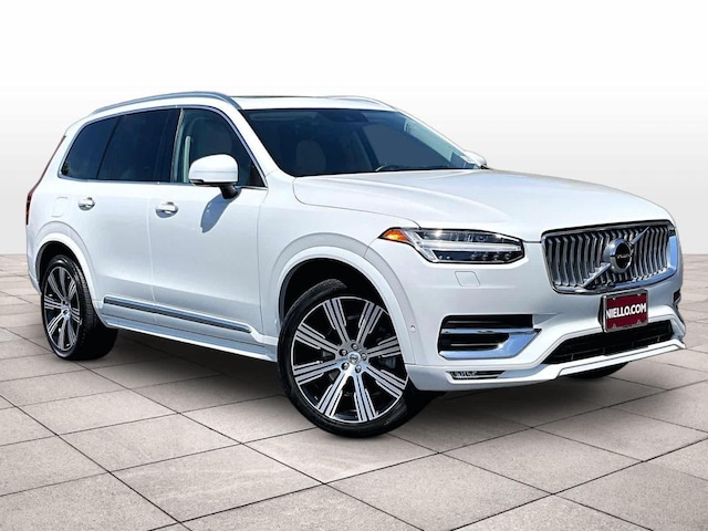 2022 Volvo XC90
