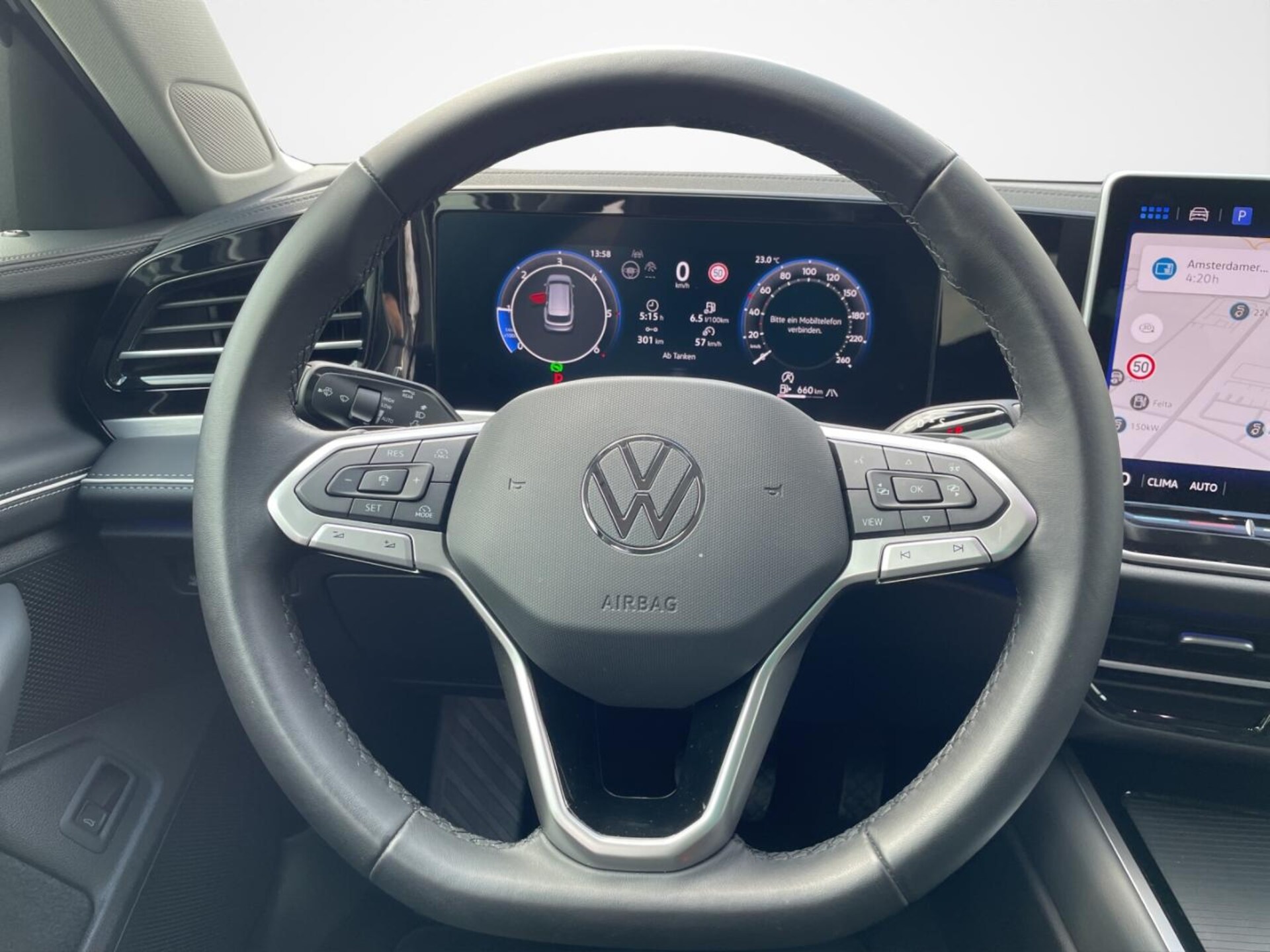 Volkswagen Passat Elegance