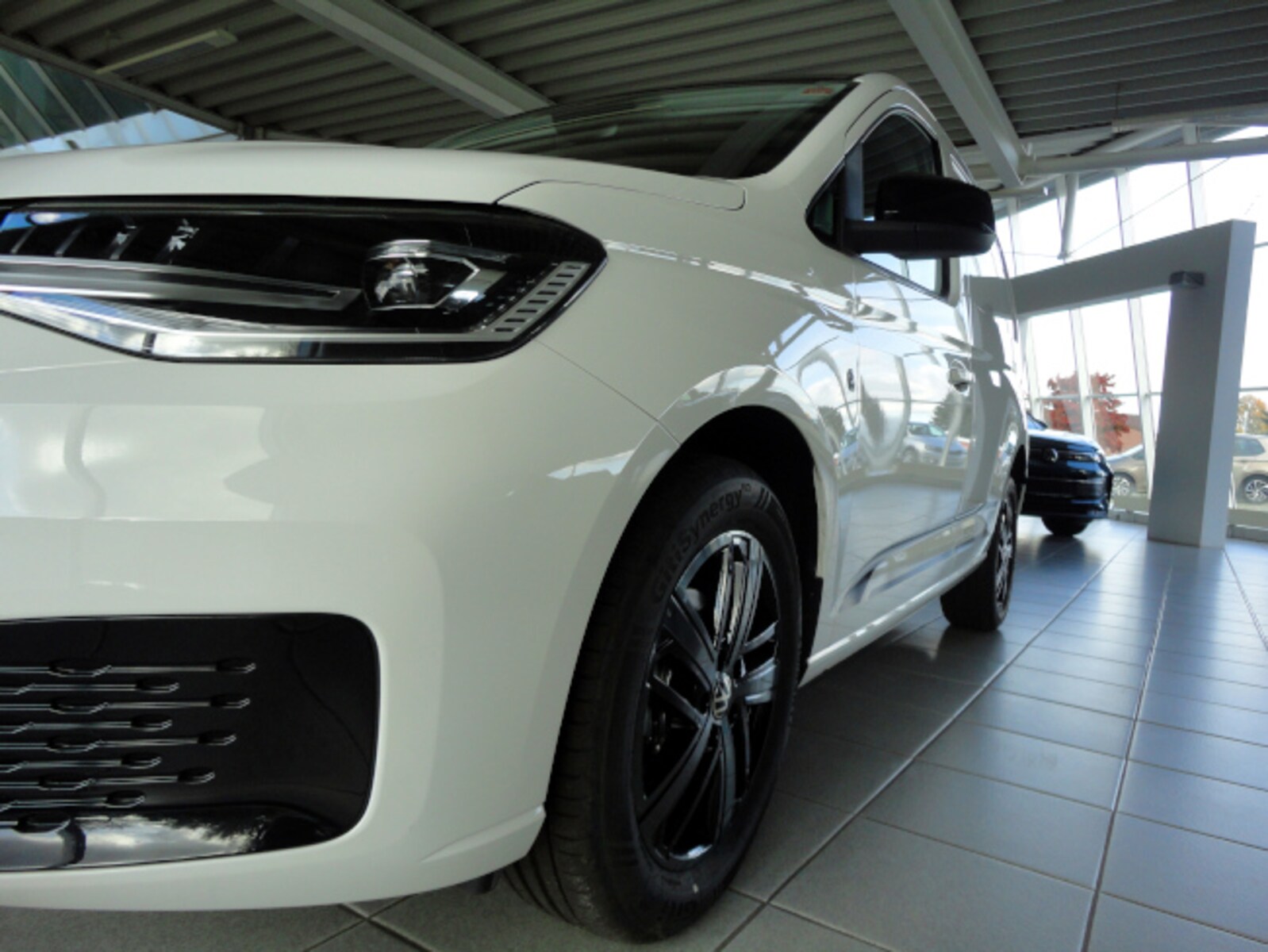Volkswagen Caddy Cargo – Bild 9