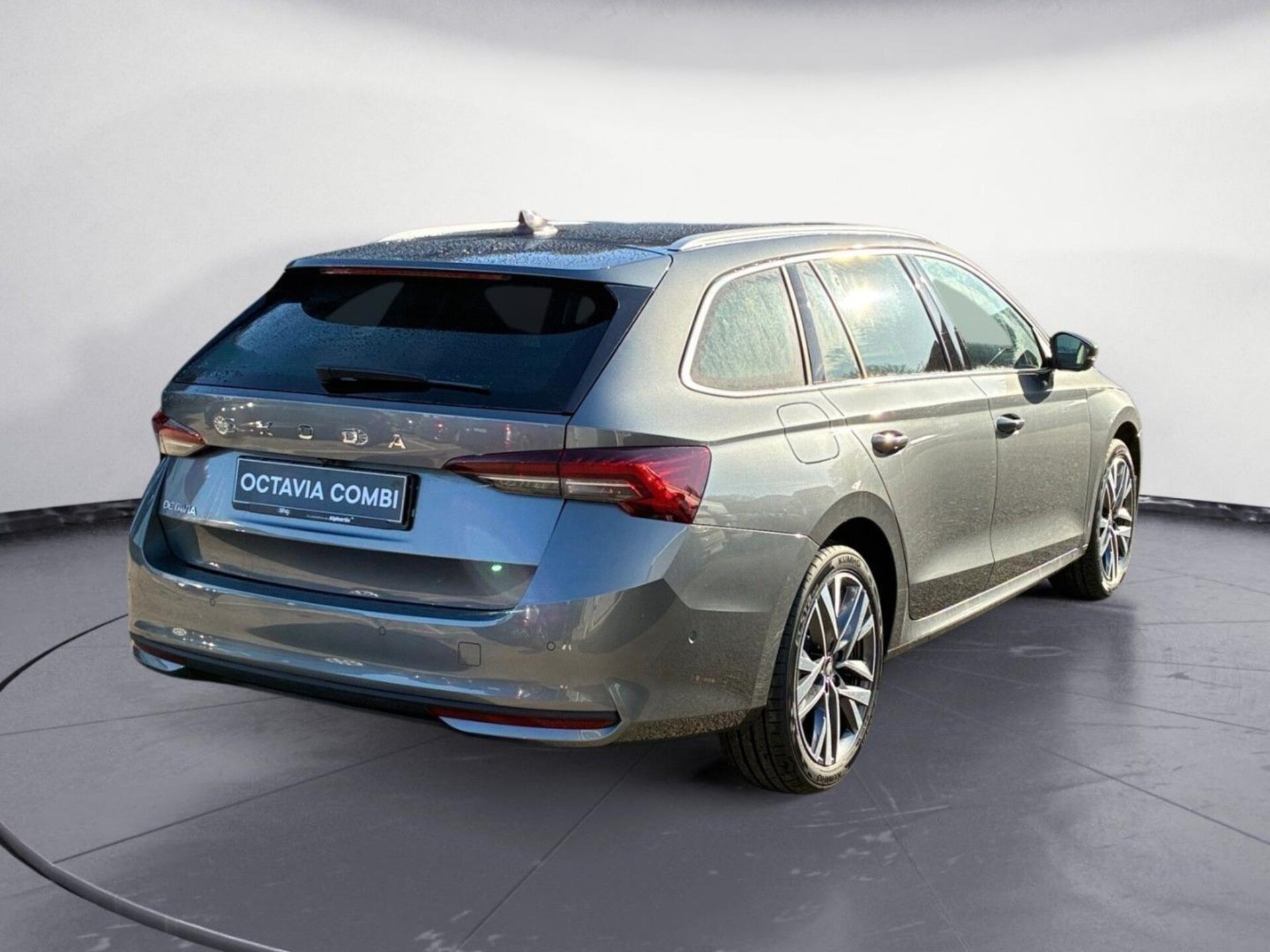 Skoda Octavia Combi Selection