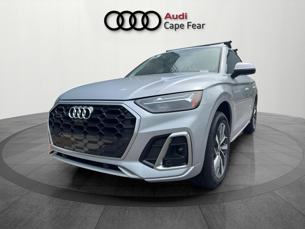 2023 Audi Q5 45 Premium Plus's photo