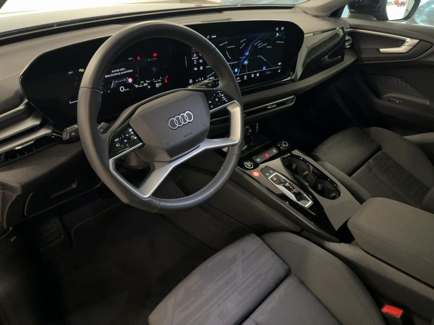 Bild über Audi A5 Avant TDI 150 kW S tronic - für weitere Informationen kontaktieren Sie den Audi Partner