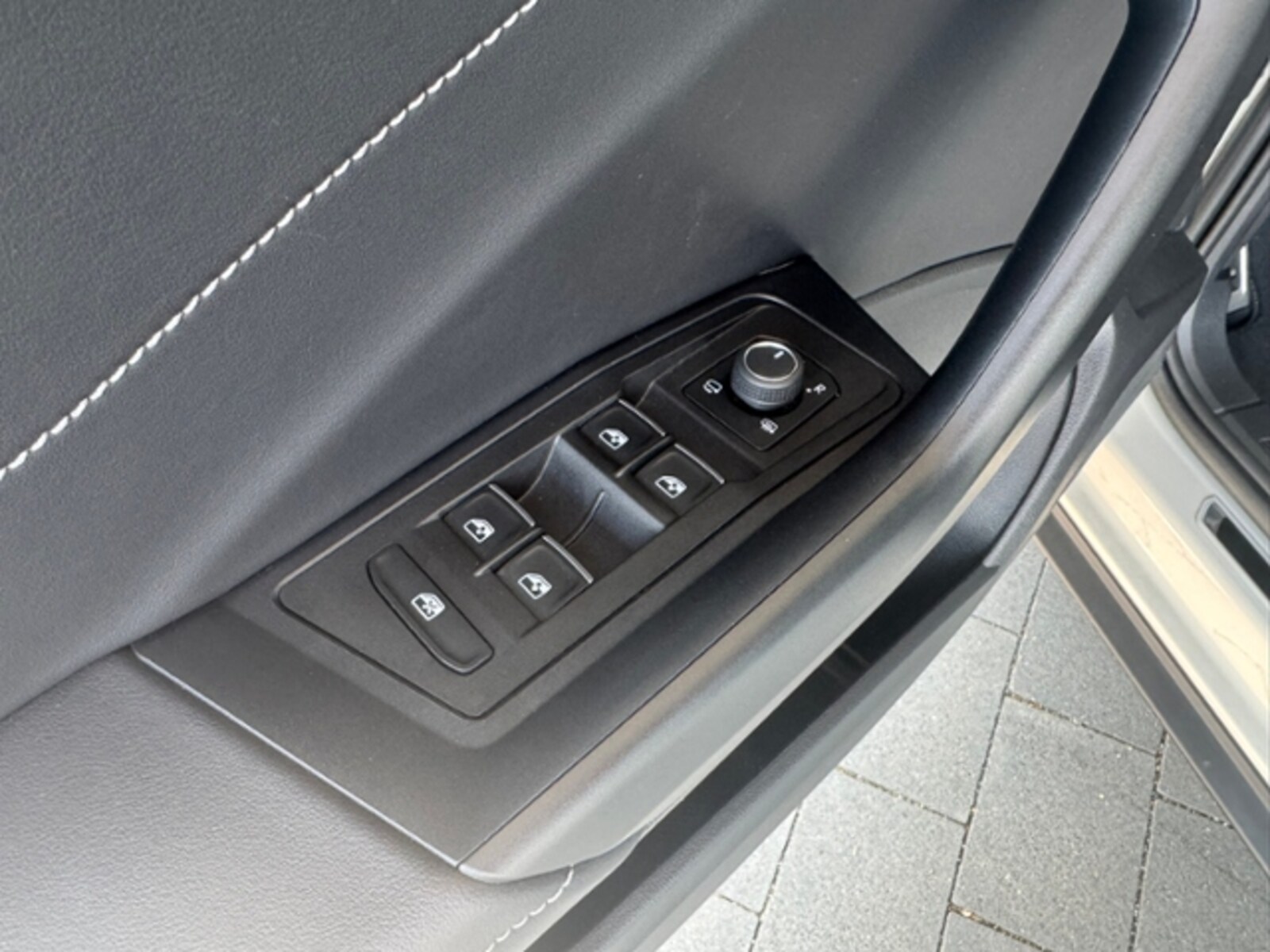 Volkswagen T-Roc – Bild 11